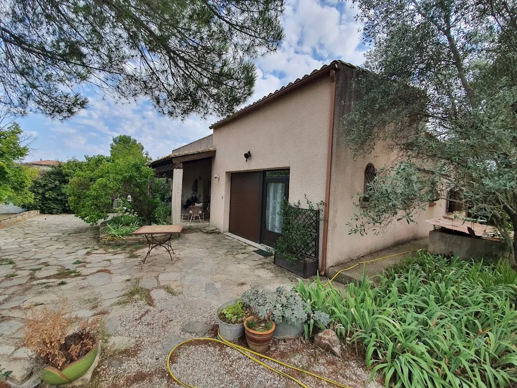 Le temps d'une pause restaurant in Montarnaud