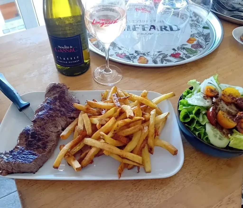 La Table d'Amélie_Vailhauquès_slider_image_3