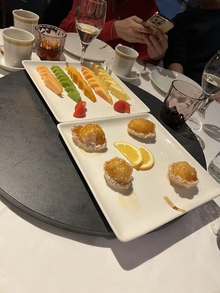 Jay Donda_Lòu one_Genève_review