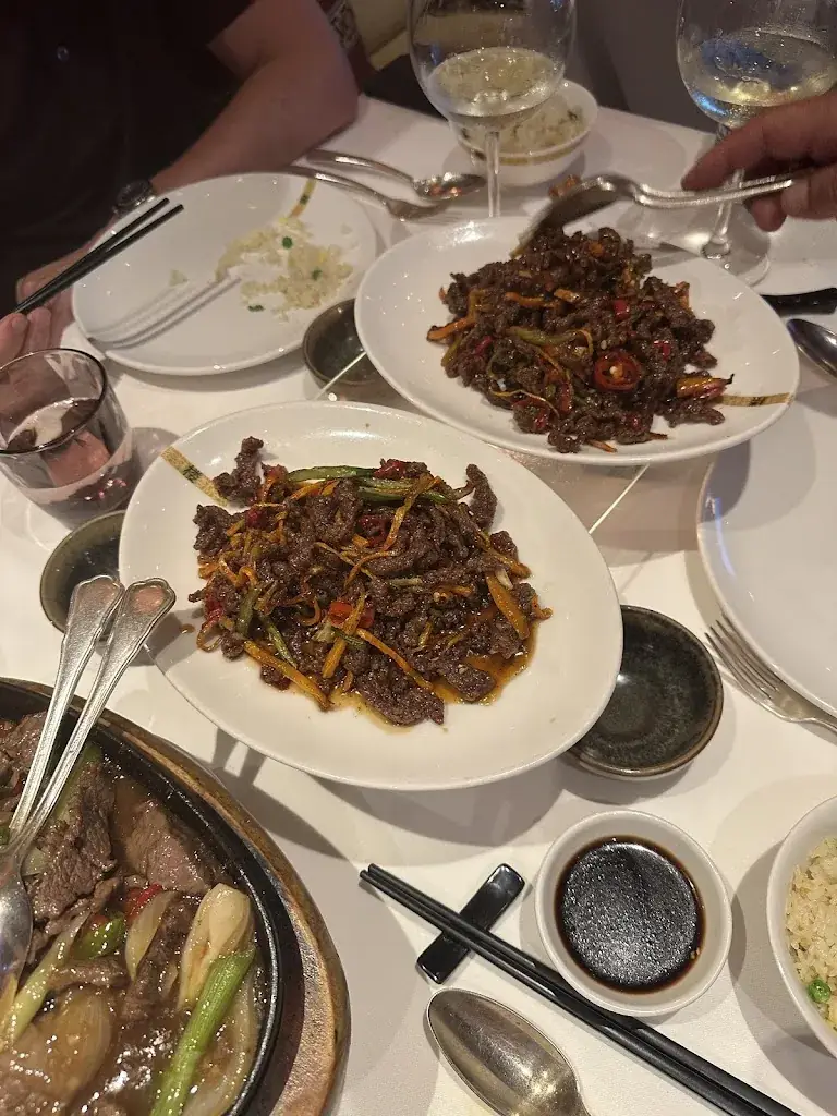 Gloria Bruschi_Lòu one_Genève_review