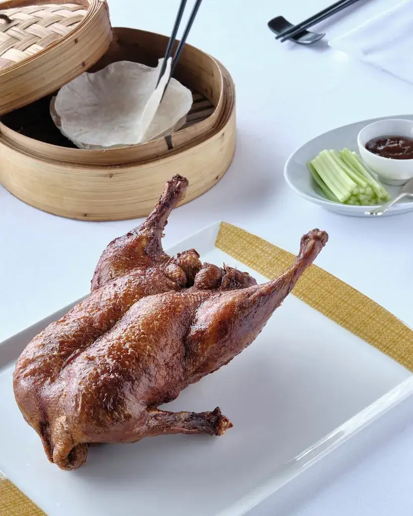 Lòu one_Genève_slider_image_3