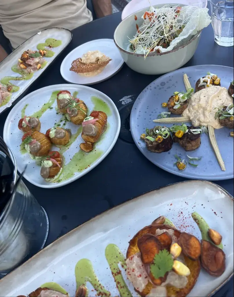 Grey Sarah_Le Jungle_Chamonix-Mont-Blanc_recensione