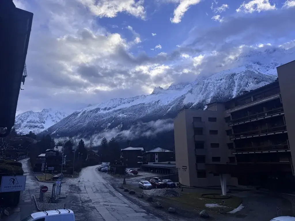 Arias Anderson_Vert Lodge - Rooms, Bar & Restaurant Chamonix_Chamonix-Mont-Blanc_review