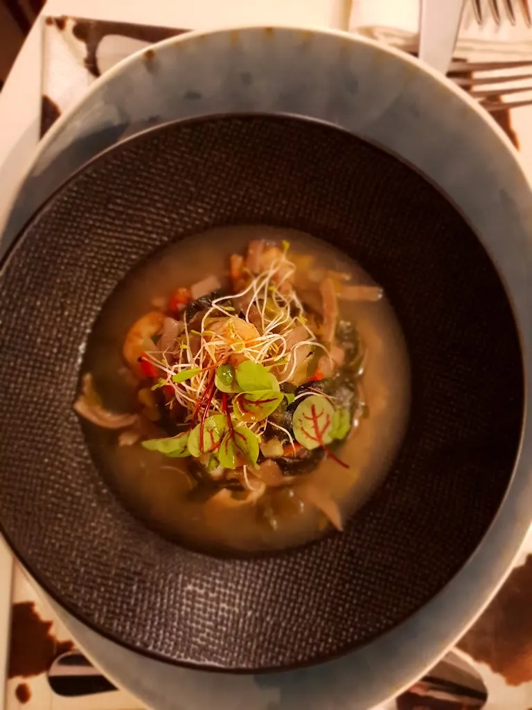 Susan Coyle_La Table du Cardinal_Montpezat-de-Quercy_review