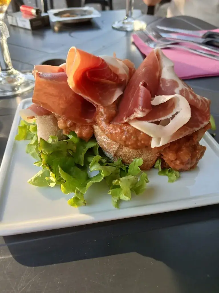 Les Frangipanes_Montricoux_slider_image_3