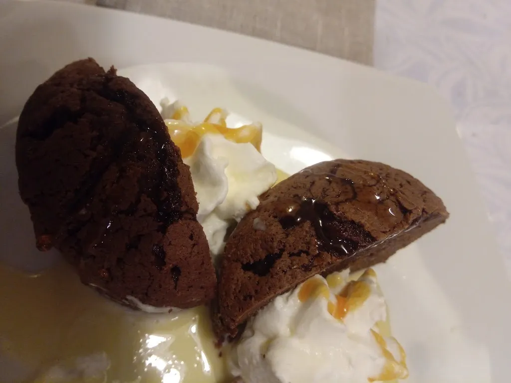 Ghislain Caetano_Dominique Et Laurent Bastide_Moyrazès_review