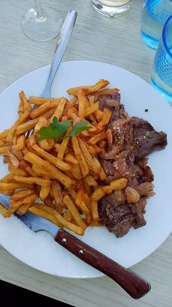 Souhila Zebboudji_Brasserie NIEL_Muret_review