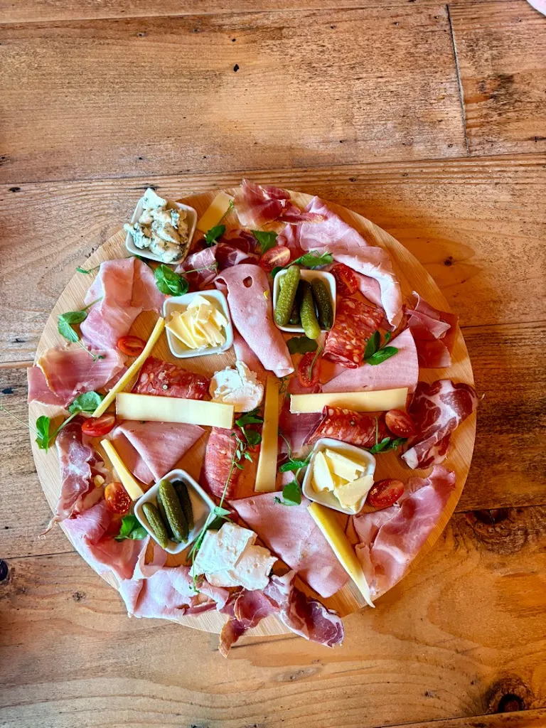 O’terrasses_Moussac_slider_image_3