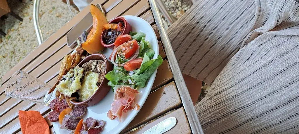 Menu_Le cochon baigneur_Moussac_image_4