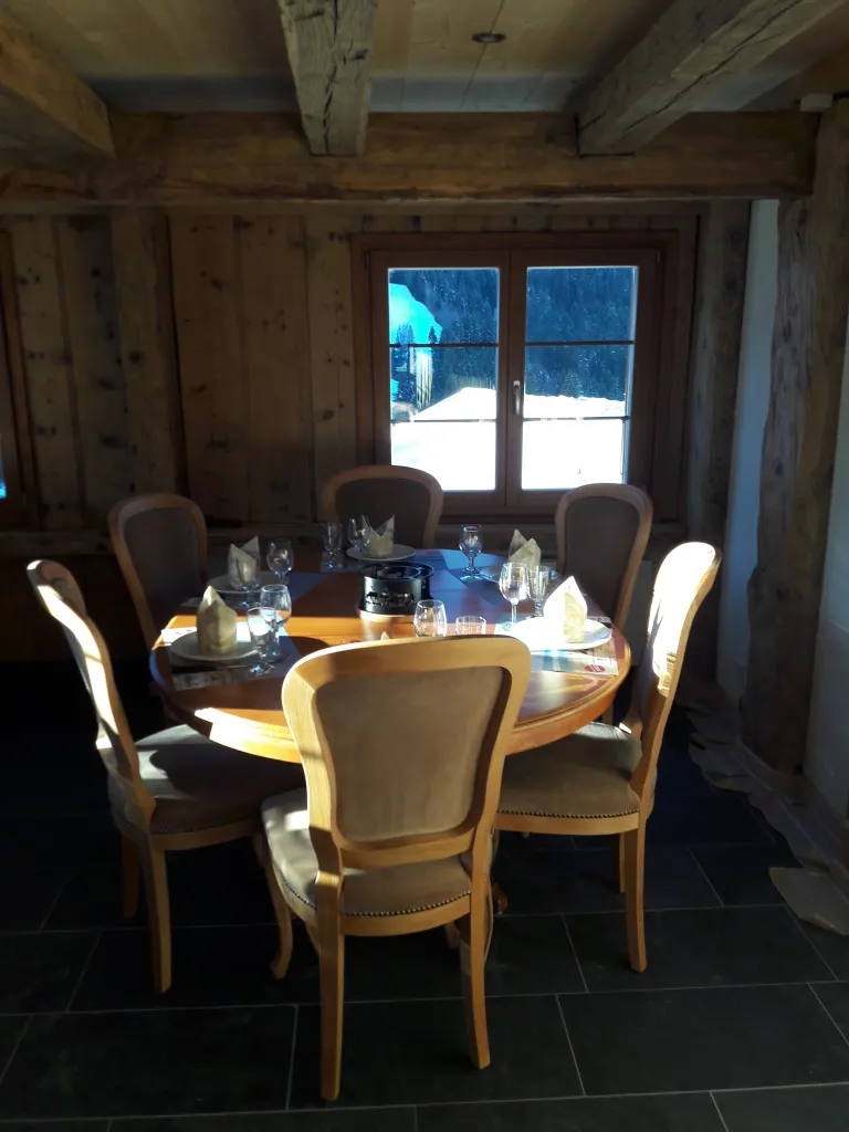 Restaurant Mösli_Schwarzsee-Bad_slider_image_1