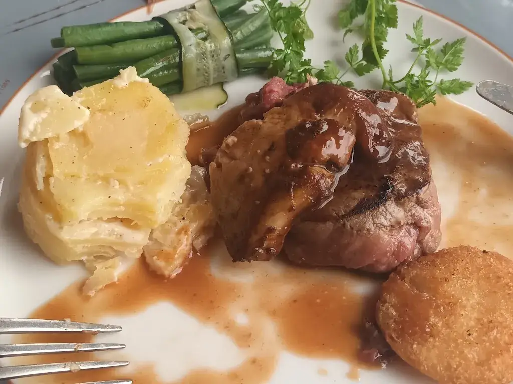 Menu_Les Grands Buffets_Narbonne_immagine_6