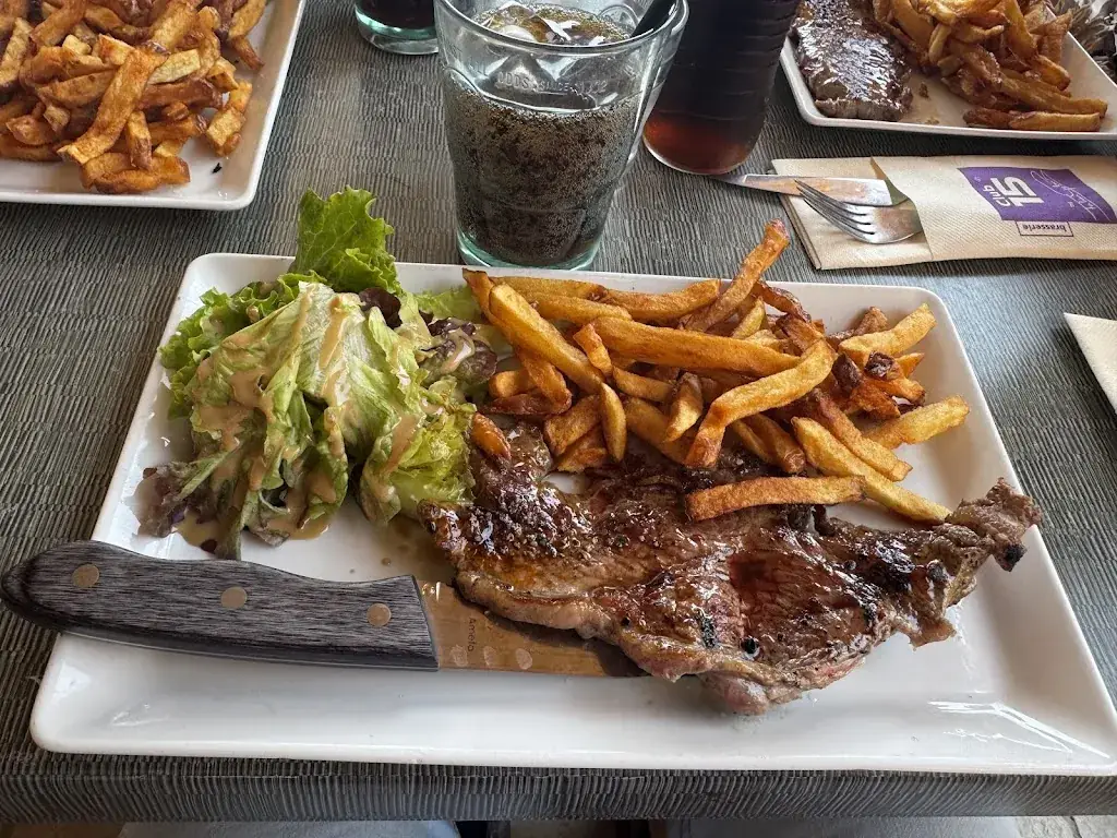 Brasserie Club 15_Nailloux_slider_image_2