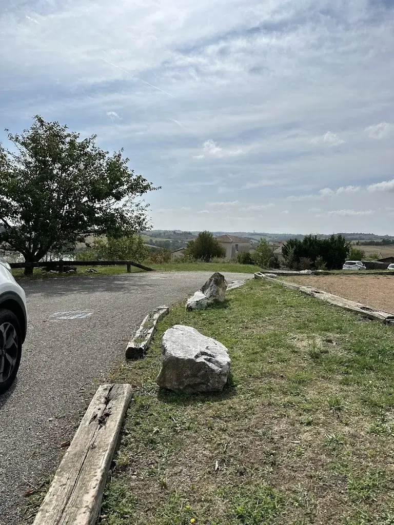 aerial_fitness_kyiv_Logis Hôtel Auberge du Pastel_Nailloux_avis