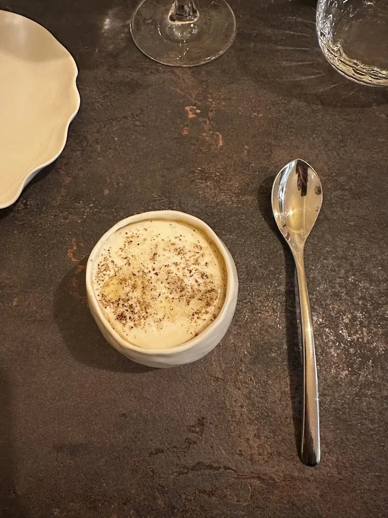 Manon Guillaume_L’Obélias_Naucelle_review