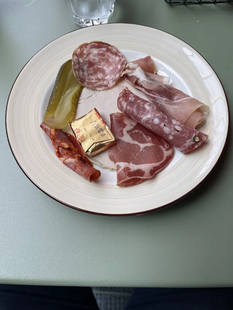 Menu_LE FLAMBADOU PIZZERIA HEBERGEMENT_Naucelle_image_3