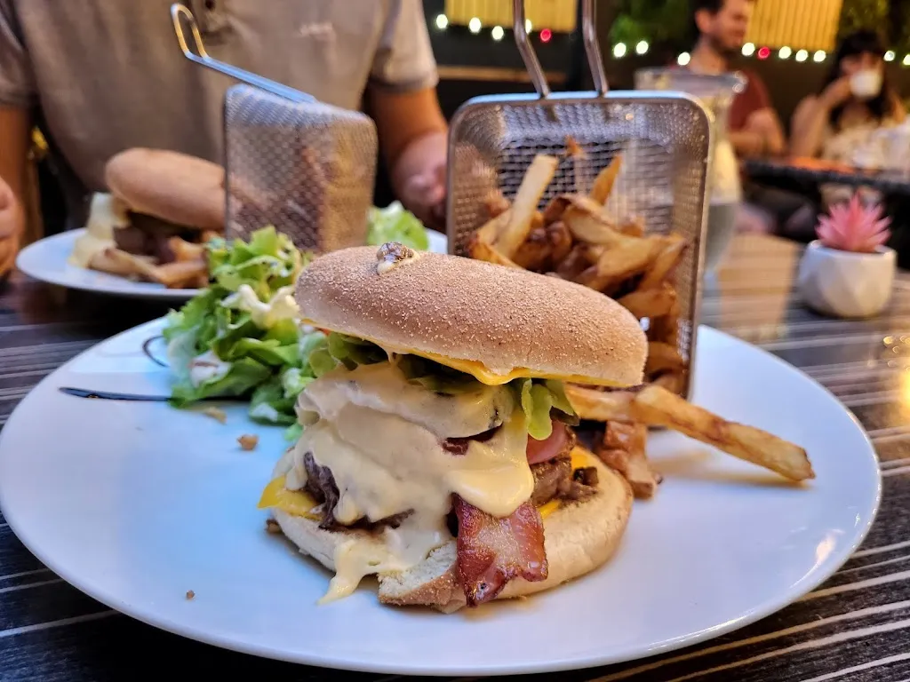 Menu_LE FLAMBADOU PIZZERIA HEBERGEMENT_Naucelle_image_5