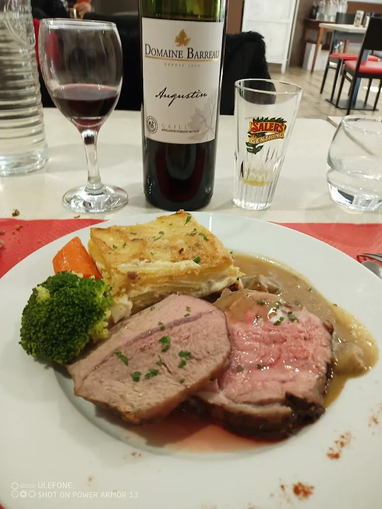 Hotel Des Voyageurs_Naucelle_slider_image_3