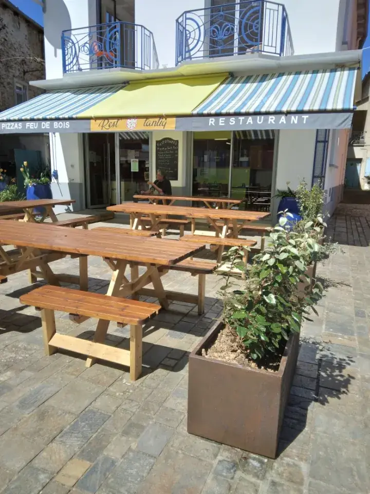 Rest’o Tantiq restaurant in Naucelle