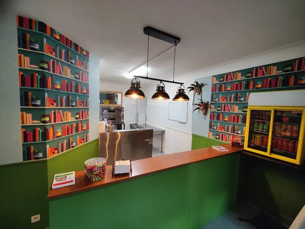 Pizza Nostra Naucelle restaurant in Naucelle