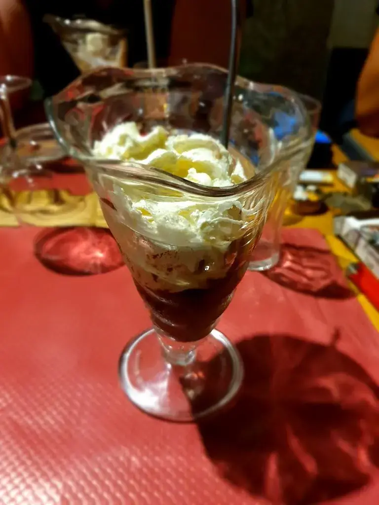 AU PTIT BO BAR_Névian_slider_image_3