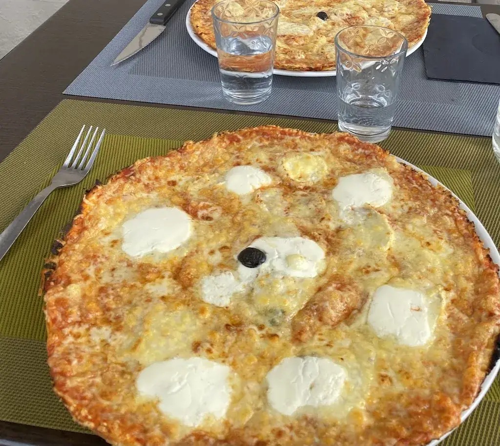 Daniel Lineal_CAS’A NOVA _Nègrepelisse_review