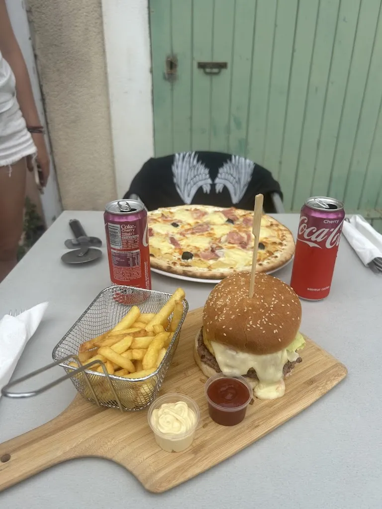 Mathéo Verheyden_J'Aime Les Encas_Nissan-lez-Enserune_recensione