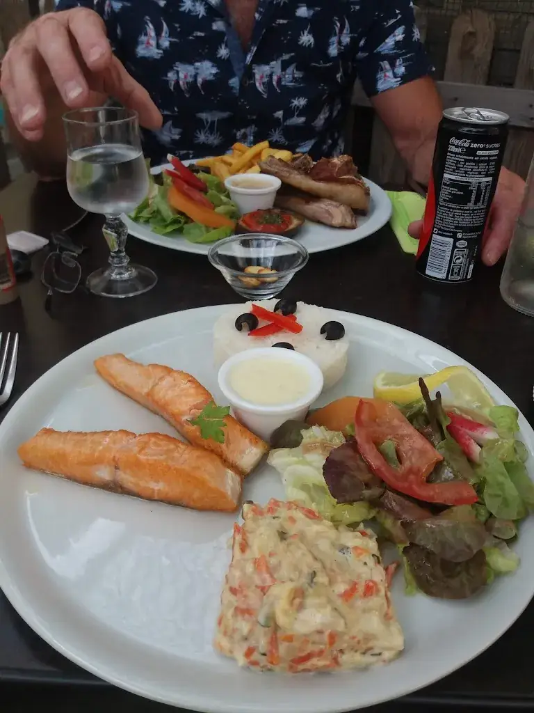 Joan Moncrieffe_Le Ty Zac_Olonzac_review