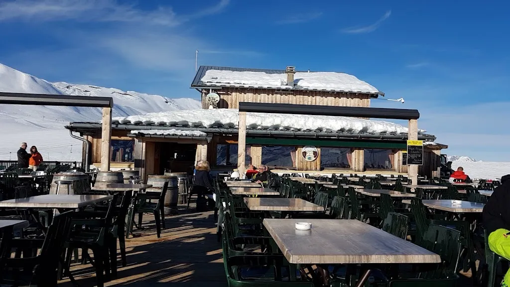 Chez Gaston Col du Joly Hauteluce restaurant in Hauteluce