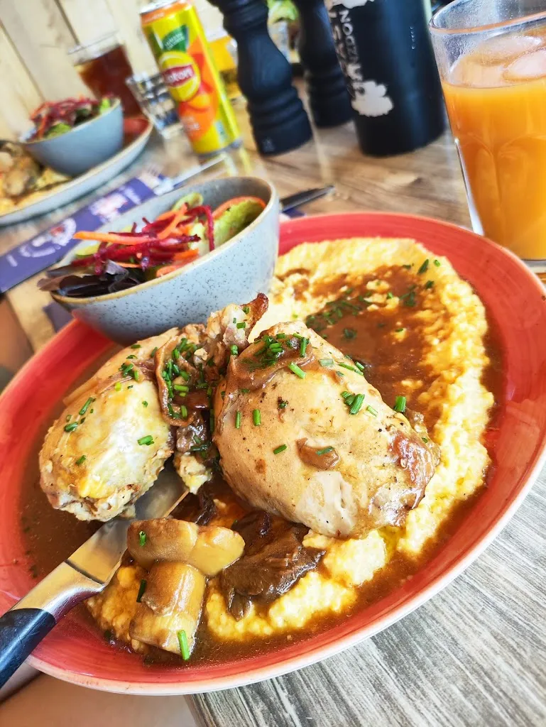 Chez Gaston Col du Joly Hauteluce_Hauteluce_slider_image_3