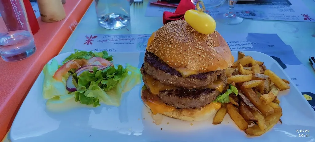 Sophia Shepard_Café du Commerce_Nogaro_review