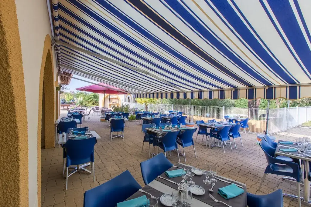 Restaurant SOLENCA_Nogaro_slider_image_3