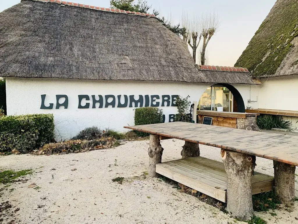 Hanh Nguyen_Restaurant Dansant La petite Musette _Ibos_review