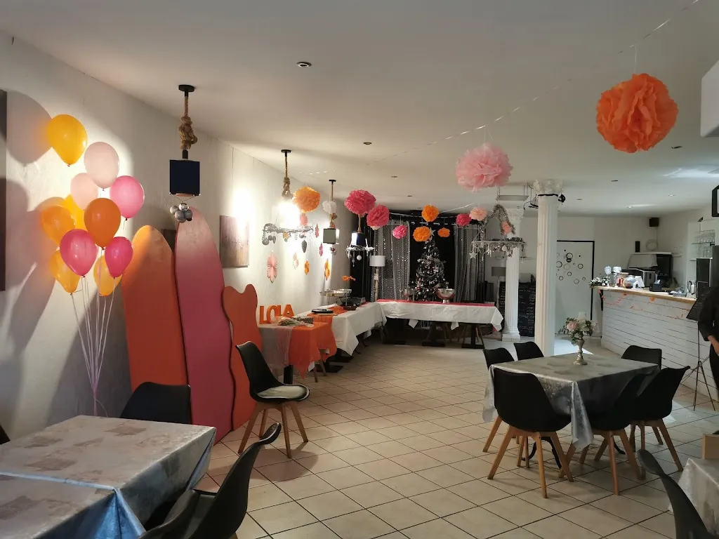 Mathilde Villegas_La terrasse_Ouveillan_review