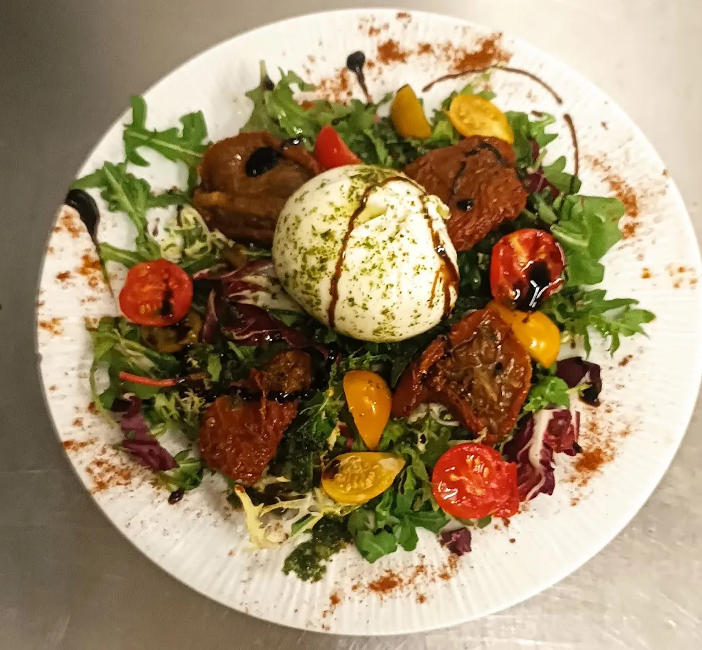 La terrasse_Ouveillan_slider_image_3