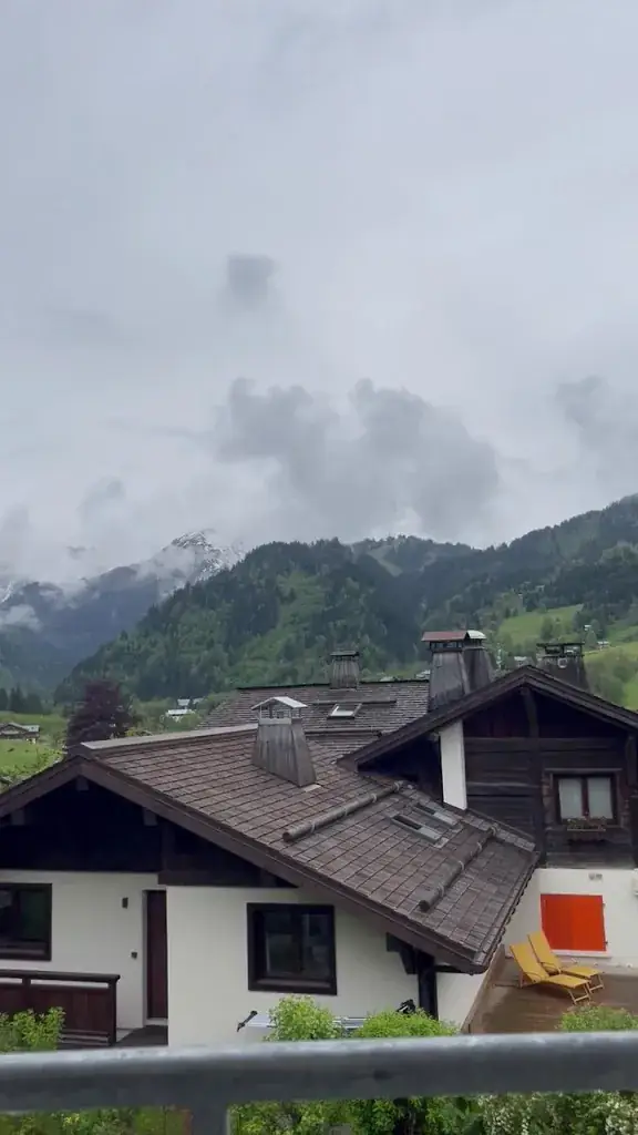 Chalet Hotel Gai Soleil_Contamines-Montjoie_slider_image_1