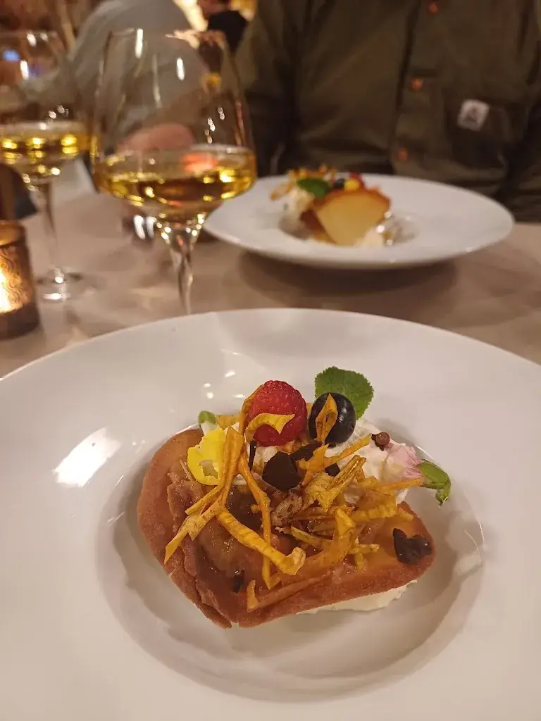 Liz Cronin_La Table du Château_Pennautier_recensione