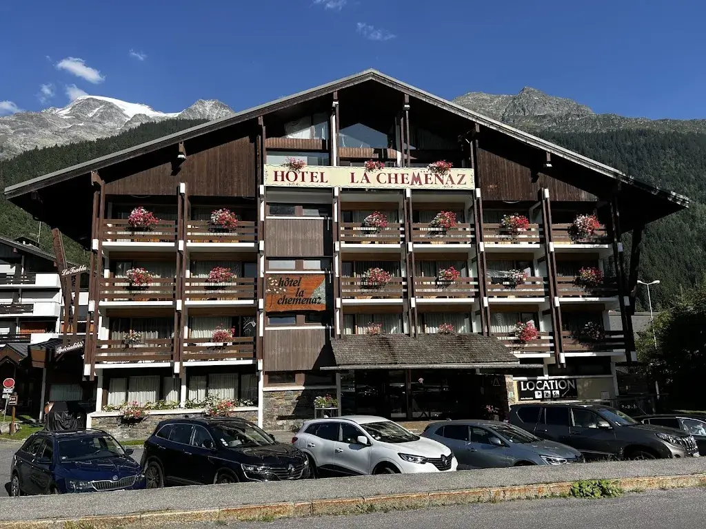 Chris Cocek_Chalet-Hôtel La Chemenaz, The Originals Relais_Contamines-Montjoie_review