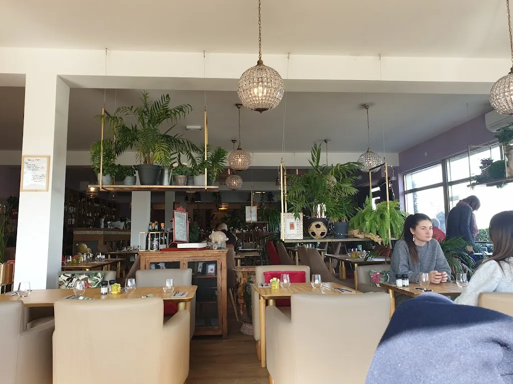 Estelle C_Brasserie Du Parc by les Artistes_Pérols_review