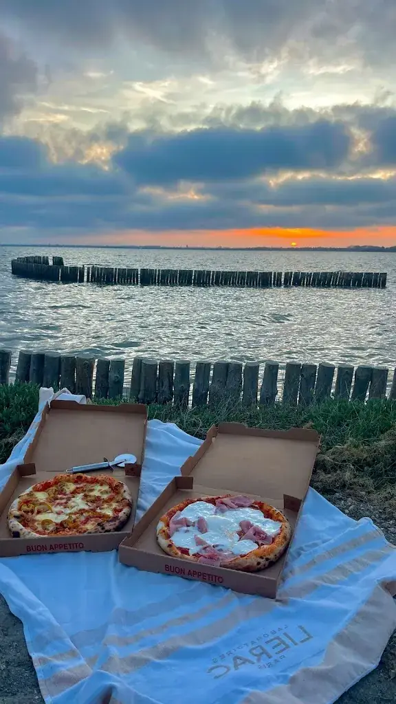 Eva Hbt_La Strada_Pérols_review