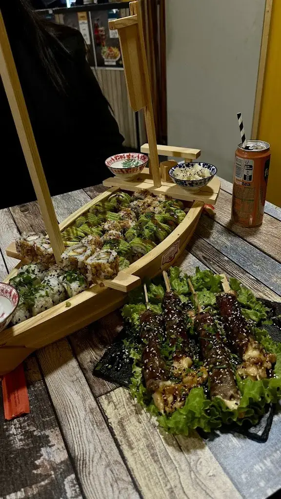 Sabrina Ouagued_Sushito_Pérols_review