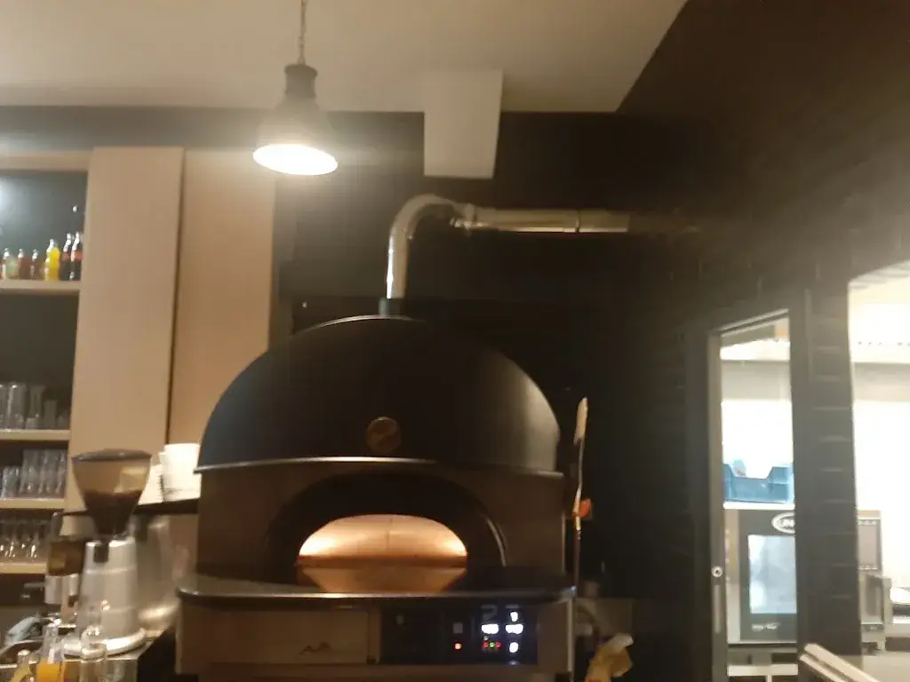 Pizzeria Fino_Pérols_slider_image_3