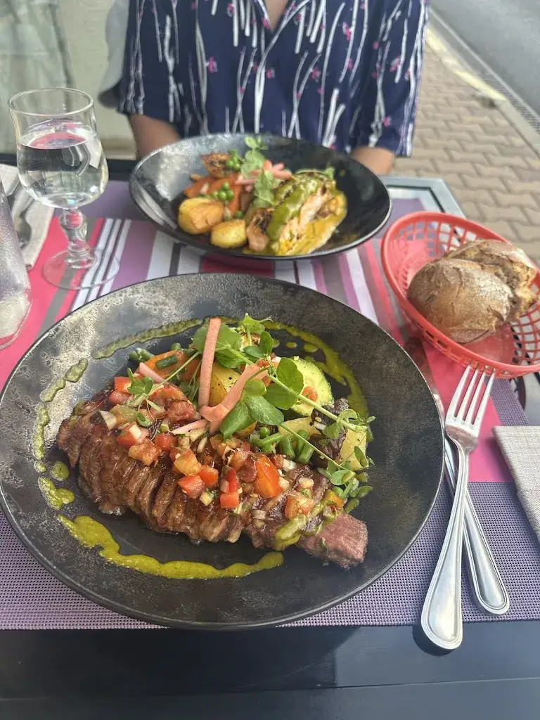 Ngọc Lam Bùi_Le Dioufy'S_Palavas-les-Flots_review