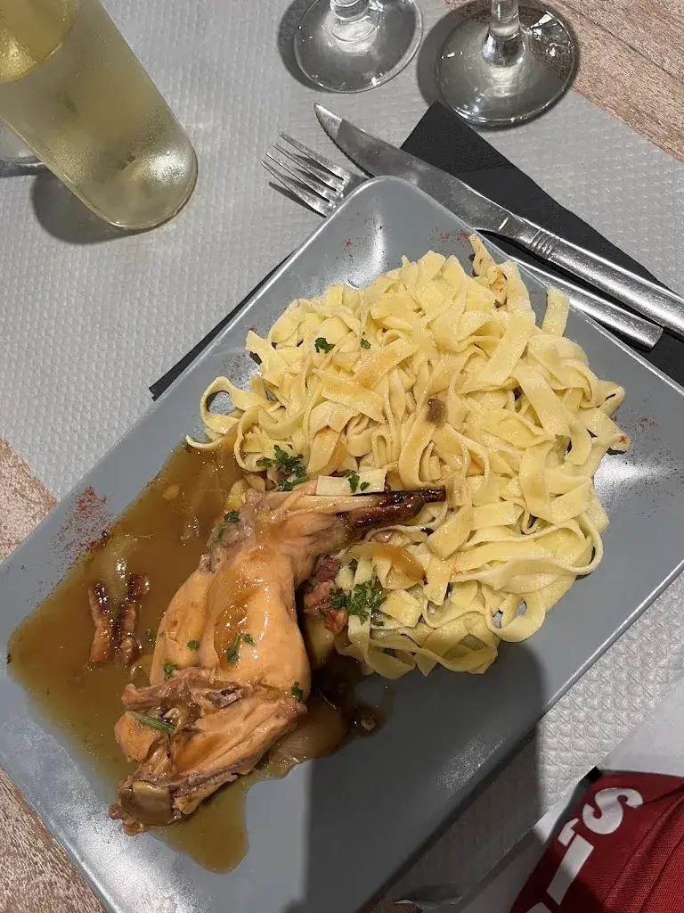 Arkadiusz Arecki_Le Bilig's_Palavas-les-Flots_review