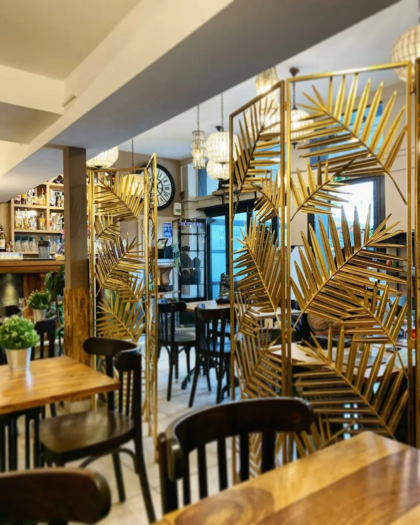 Le Petit Mousse restaurant in Palavas-les-Flots