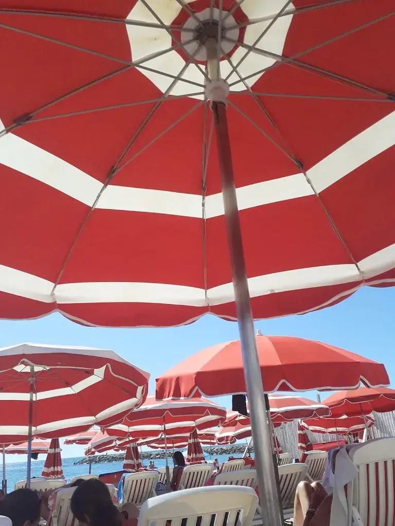 Stefano Suedoalsiqili_La Plage des Lézards | Restaurant - Bar - Plage Privée_Palavas-les-Flots_review