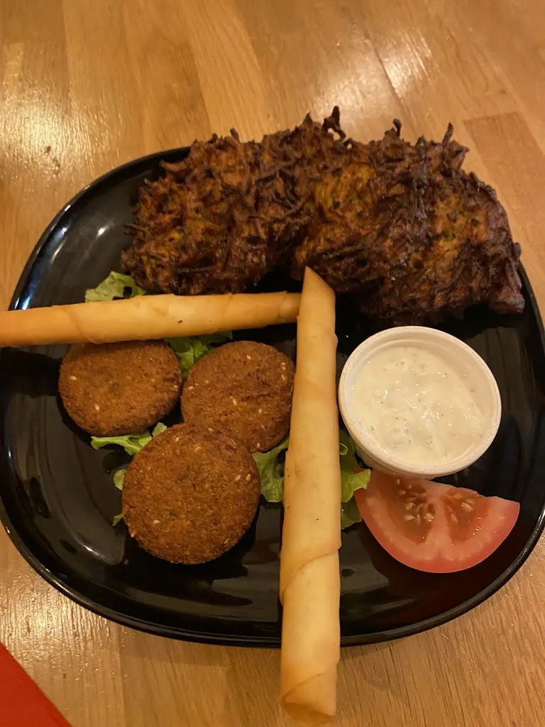 Travel Zone_L'aristo_Palavas-les-Flots_recensione