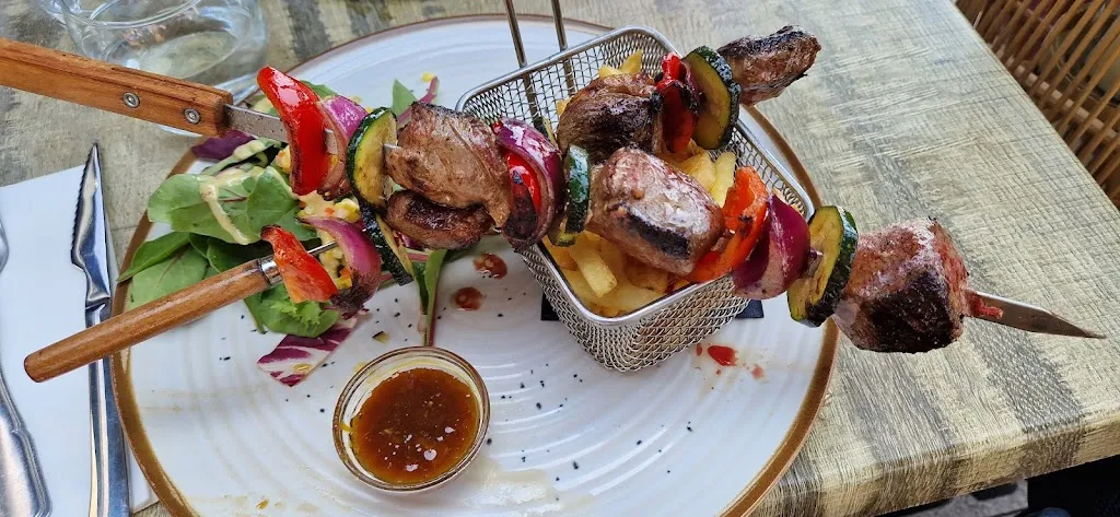 Laura Lee_LA MARINE DU PÊCHEUR - Restaurant Palavas - Poisson frais et fruits de mer_Palavas-les-Flots_review