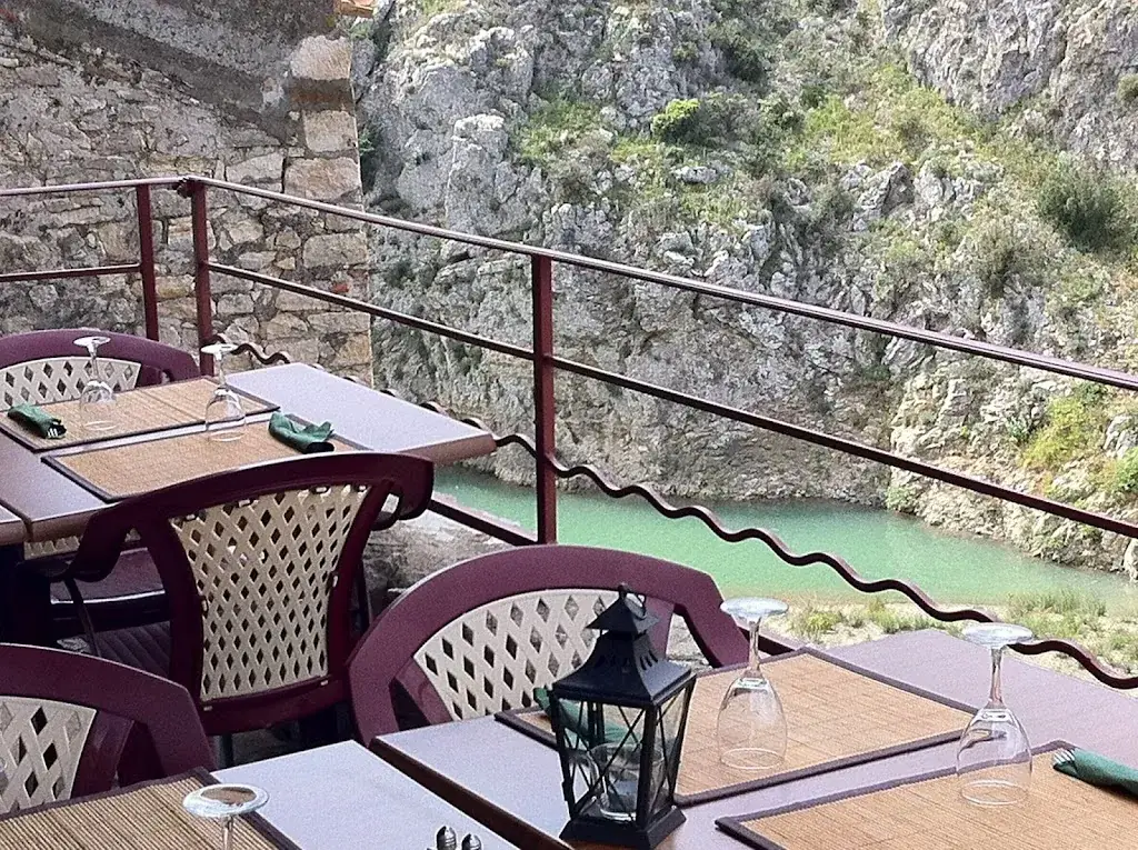 Les terrasses de la Berre restaurant in Portel-des-Corbières
