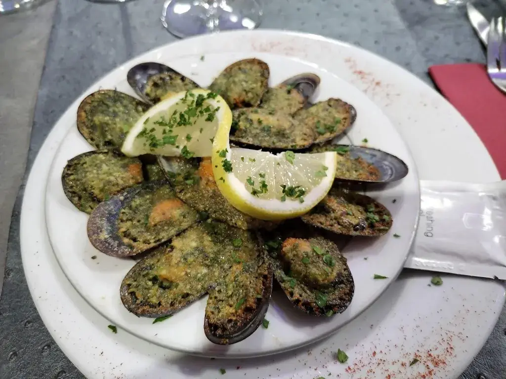 patricia_Le Xv_Port-la-Nouvelle_review