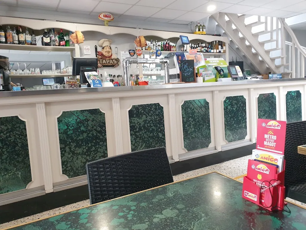 Sergio_Café Le Garriga_Pézilla-la-Rivière_review